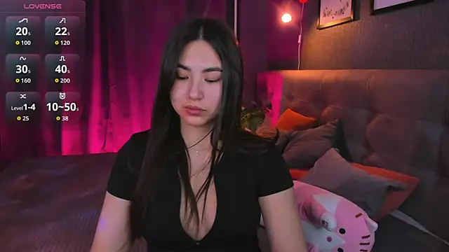 Snapshot of Megan_Williamms chatting on November 12, 2025, 12:26 am Megan Williamms online show from November 12, 2025, 12:26 am