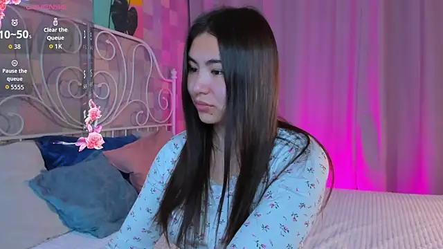 Snapshot of Megan_Williamms chatting on October 30, 2025, 12:53 am Megan Williamms online show from October 30, 2025, 12:53 am