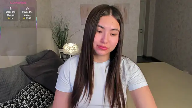 Snapshot of Megan_Williamms chatting on November 22, 2025, 9:19 am Megan Williamms online show from November 22, 2025, 9:19 am