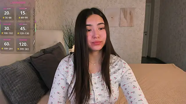 Snapshot of Megan_Williamms chatting on November 19, 2025, 9:53 am Megan Williamms online show from November 19, 2025, 9:53 am