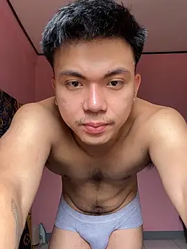 Snapshot of JerichoGutierez chatting on May 5, 2026, 4:26 am JerichoGutierez online show from May 5, 2026, 4:26 am