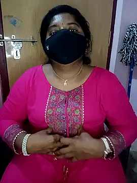 Jessi 25 online show from April 25, 2026, 6:16 pm