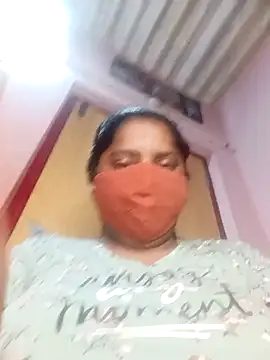 Jessi 25 online show from October 16, 2025, 7:44 pm