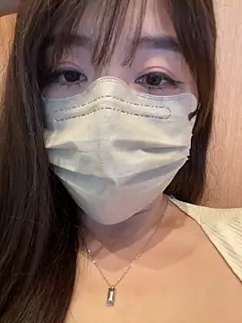 xiao-mo520 online show from April 10, 2026, 10:44 am