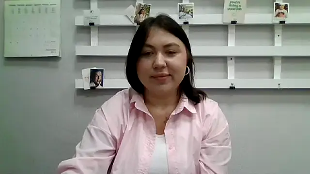 LoveNugget online show from October 10, 2025, 7:20 am