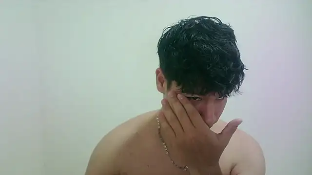 Snapshot of zeus_181 chatting on May 1, 2026, 1:43 am zeus 181 online show from May 1, 2026, 1:43 am