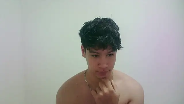 Snapshot of zeus_181 chatting on April 30, 2026, 1:01 am zeus 181 online show from April 30, 2026, 1:01 am