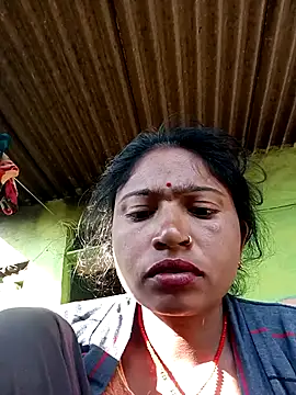 Snapshot of Payal-0143 chatting on December 5, 2025, 9:19 am Payal-0143 online show from December 5, 2025, 9:19 am