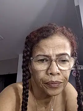 Snapshot of Merybeks chatting on May 28, 2026, 10:00 am Merybeks online show from May 28, 2026, 10:00 am