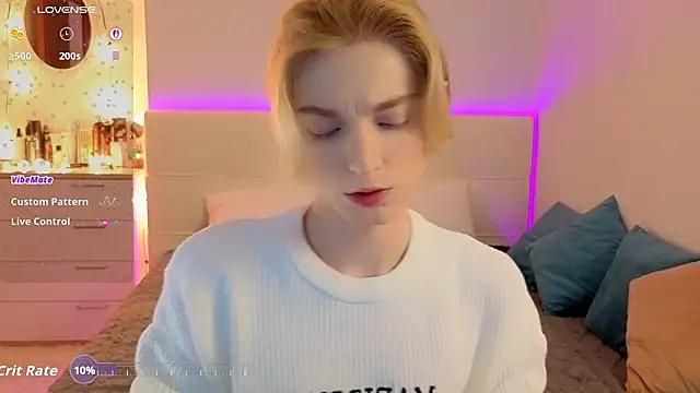 fiachand online show from March 13, 2026, 6:02 pm