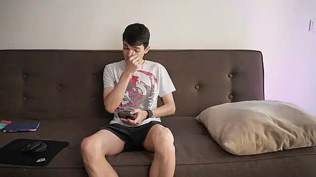 Snapshot of MattyandAiden chatting on February 20, 2026, 5:26 pm MattyandAiden online show from February 20, 2026, 5:26 pm