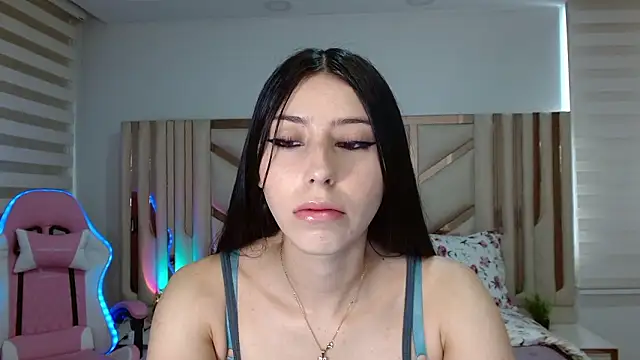 violett star1 online show from March 17, 2026, 12:41 pm