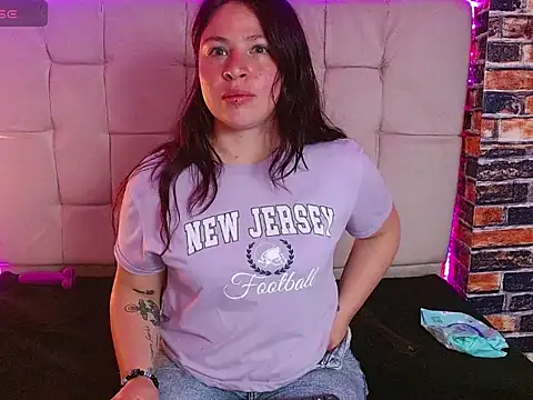 Snapshot of miadoll303av chatting on October 24, 2025, 3:49 am miadoll303av online show from October 24, 2025, 3:49 am