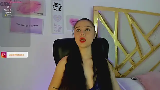 Aprilwatson online show from October 5, 2025, 1:46 pm