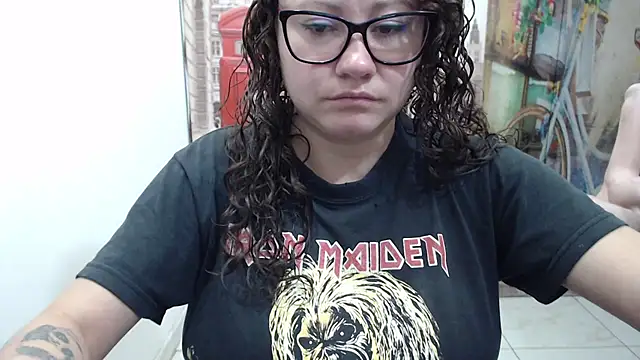 Snapshot of greeneyes_nurse chatting on December 1, 2025, 8:42 pm greeneyes nurse online show from December 1, 2025, 8:42 pm