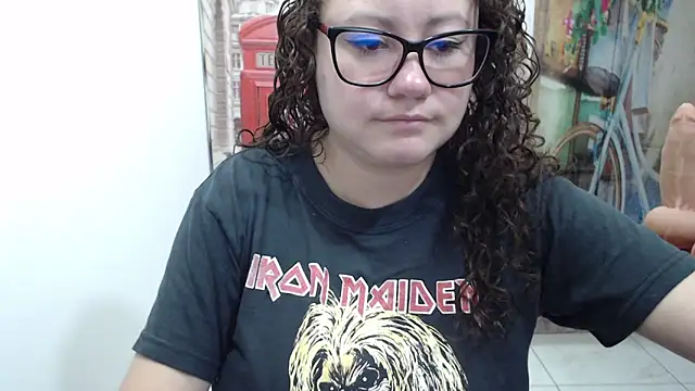 Snapshot of greeneyes_nurse chatting on November 27, 2025, 8:20 pm greeneyes nurse online show from November 27, 2025, 8:20 pm