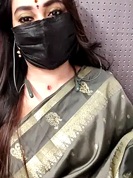 Snapshot of Cutie_nila26 chatting on October 17, 2025, 5:22 am Cutie nila26 online show from October 17, 2025, 5:22 am