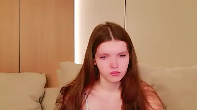 Gaby Essen online show from March 29, 2026, 8:43 pm