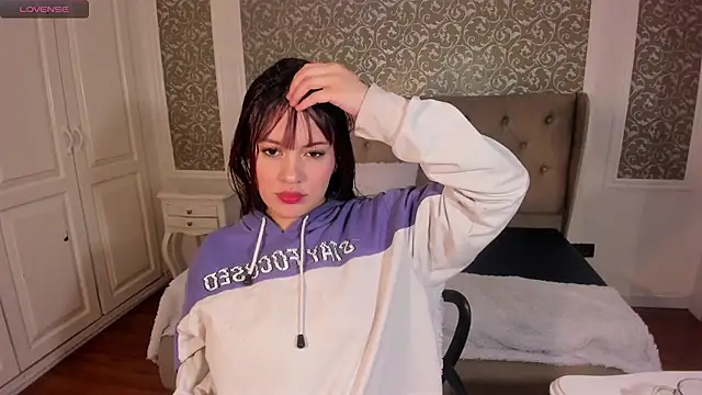 Jolie price online show from December 5, 2025, 3:27 am