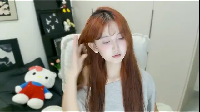 wanzi-1229 online show from October 18, 2025, 3:19 am