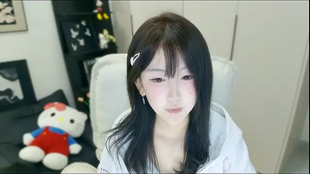 wanzi-1229 online show from October 25, 2025, 2:22 am