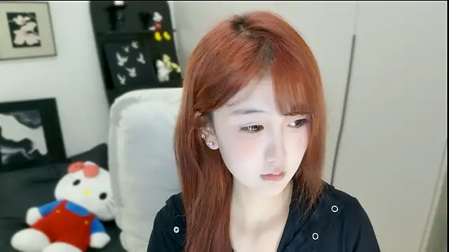 wanzi-1229 online show from October 5, 2025, 7:32 am