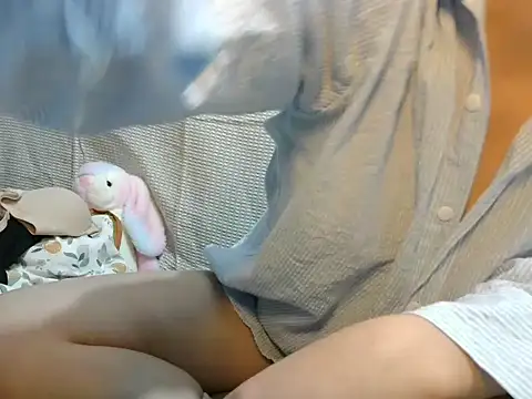 Zuuumon online show from November 2, 2025, 2:22 pm