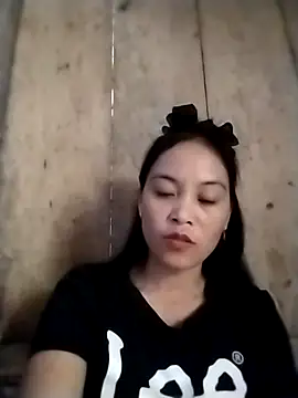 Maipm18 online show from October 5, 2025, 2:57 am