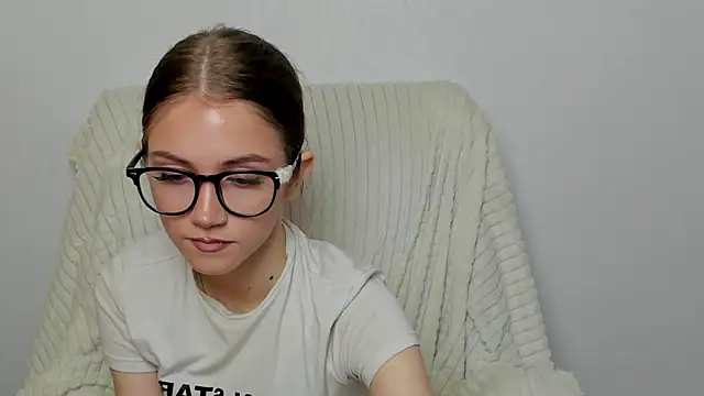 LexyStars online show from September 26, 2025, 9:05 am