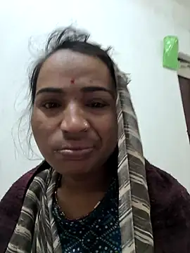Hot raaani online show from February 20, 2026, 12:51 am