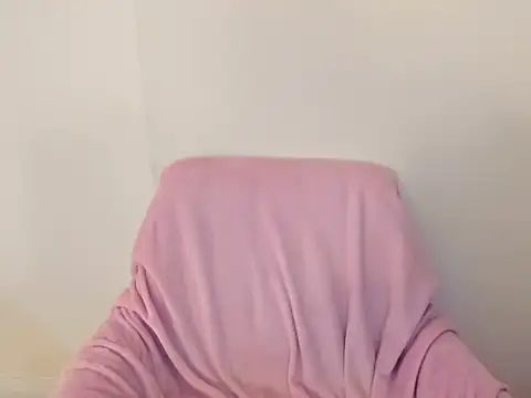  Venesa  online show from February 17, 2026, 7:22 pm