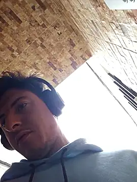 Temptingboss online show from January 15, 2026, 11:02 am