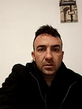 Snapshot of PopaOctavian chatting on October 4, 2025, 7:15 pm PopaOctavian online show from October 4, 2025, 7:15 pm