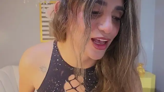 Snapshot of agatha_brooks_t chatting on February 22, 2026, 12:40 pm agatha brooks t online show from February 22, 2026, 12:40 pm