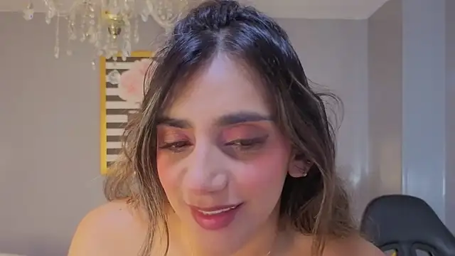 Snapshot of agatha_brooks_t chatting on February 21, 2026, 12:40 pm agatha brooks t online show from February 21, 2026, 12:40 pm