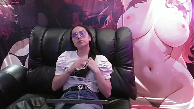 Snapshot of katalina07_1 chatting on October 21, 2025, 2:16 pm katalina07 1 online show from October 21, 2025, 2:16 pm