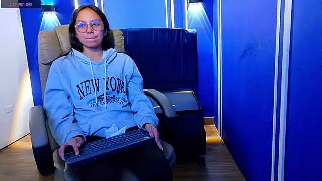 katalina07 1 online show from June 6, 2026, 10:04 pm