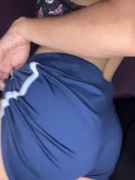 Aixahot3 online show from November 13, 2025, 5:17 pm