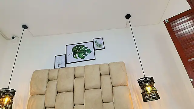 Cinthiabaker online show from March 18, 2026, 2:19 pm