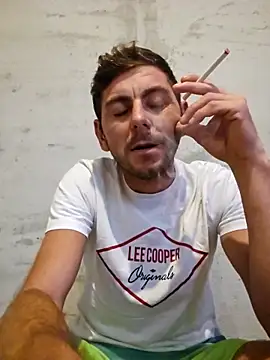 Alex-andru88 online show from October 7, 2025, 10:05 am