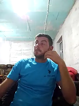 Alex-andru88 online show from September 14, 2025, 8:42 pm