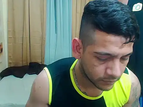 ALEEX BIGCOCK online show from September 9, 2025, 4:11 am