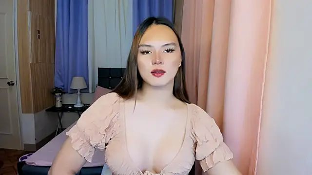 Snapshot of ameliamaureen chatting on May 19, 2026, 3:52 pm ameliamaureen online show from May 19, 2026, 3:52 pm