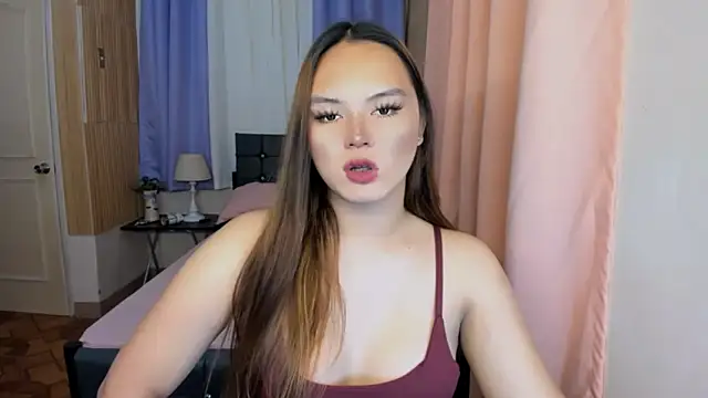 Snapshot of ameliamaureen chatting on May 6, 2026, 1:04 pm ameliamaureen online show from May 6, 2026, 1:04 pm