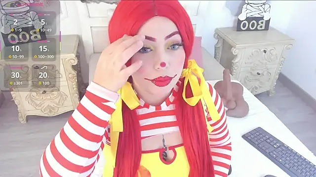 MeganStar   online show from October 31, 2025, 12:13 pm