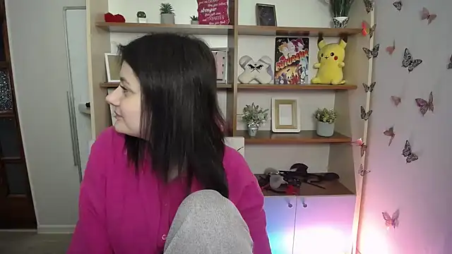 Katrin kiss  online show from April 22, 2026, 12:12 pm