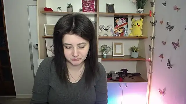 Katrin kiss  online show from April 23, 2026, 12:40 pm