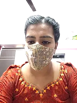 Tamil-Meenu12 online show from February 19, 2026, 7:49 am