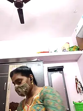 Tamil-Meenu12 online show from December 2, 2025, 7:32 am