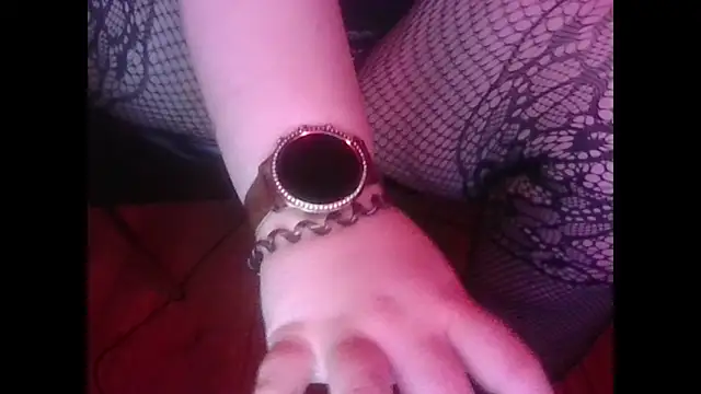 Snapshot of Eiv180 chatting on March 21, 2026, 8:24 pm Eiv180 online show from March 21, 2026, 8:24 pm